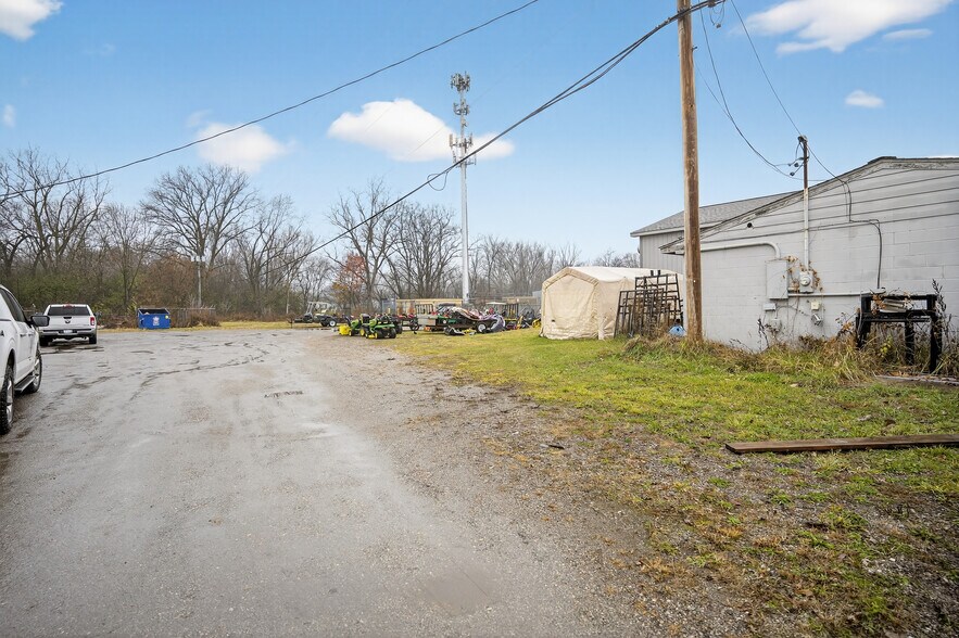 More Photos Of 4057 Commerce Dr, Flushing Industrial For Sale