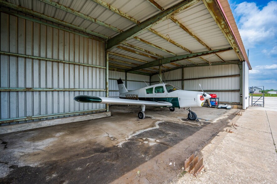 More Photos Of 7015 S 143rd St E, Derby Airplane Hangar For Sale