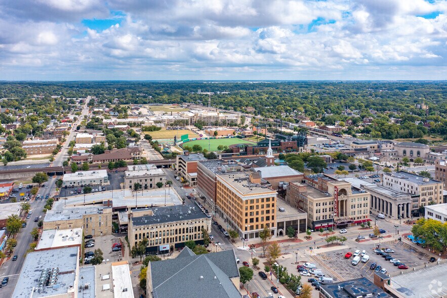 More Photos Of 116 N Chicago St, Joliet Office For Lease