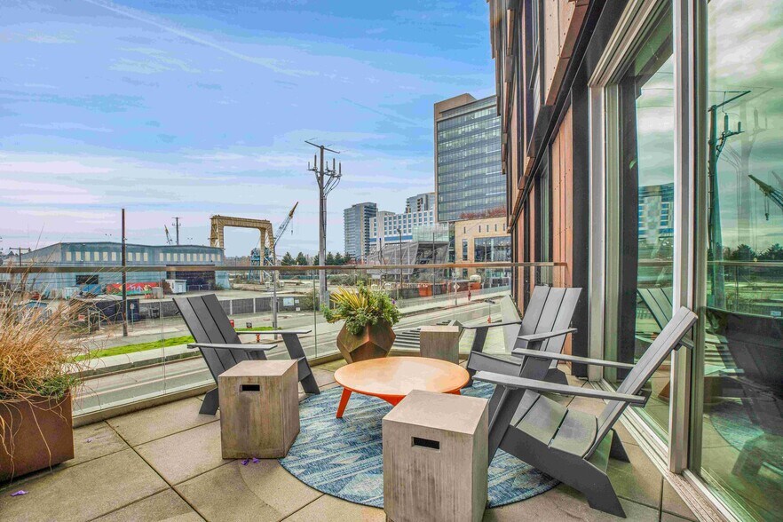 More Photos Of 3155 S Moody Ave, Portland Apartments For Lease