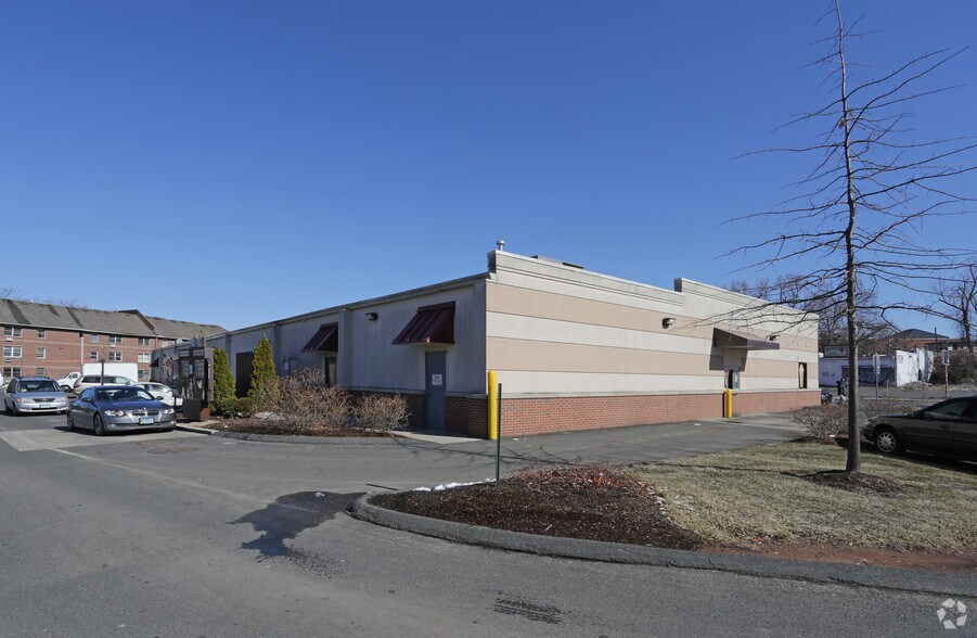 More Photos Of 25-73 Albany Ave, Hartford Unknown For Lease