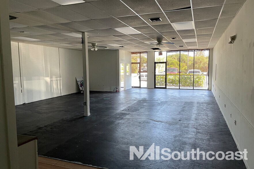 More Photos Of 4392 NE Ocean Blvd, Jensen Beach Storefront Retail Office For Lease
