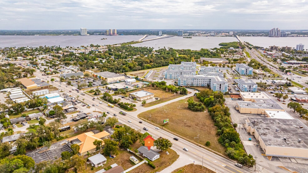 Primary Photo Of 164 Pondella Rd, North Fort Myers Office For Sale