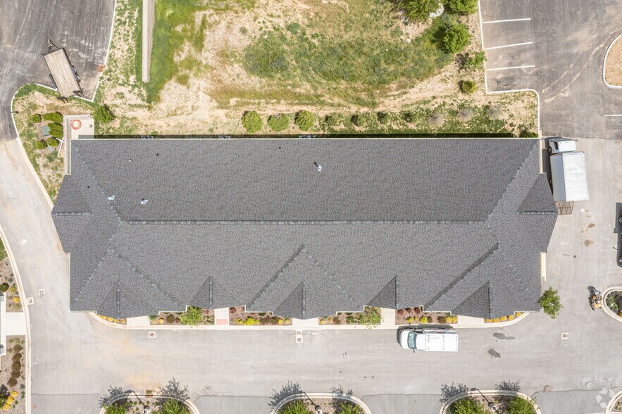 More Photos Of 132 Maple Row Blvd, Hendersonville Medical For Lease