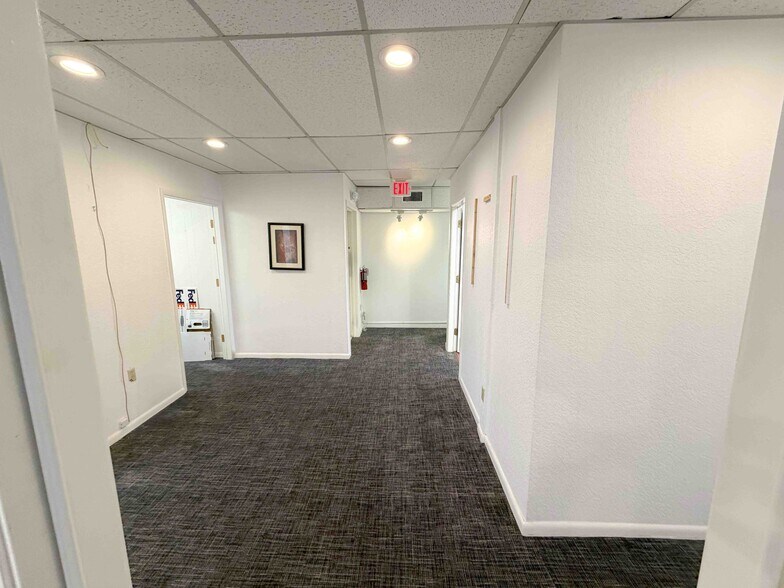 More Photos Of 124 E Welbourne Ave, Winter Park Office For Lease
