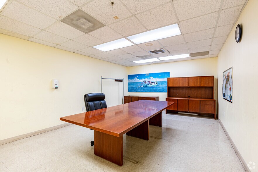 More Photos Of 310-312 Northern Ave, Boston Refrigeration Cold Storage For Sale