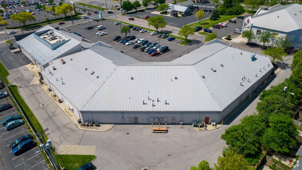 More Photos Of 5030-5086 N High St, Columbus Unknown For Lease