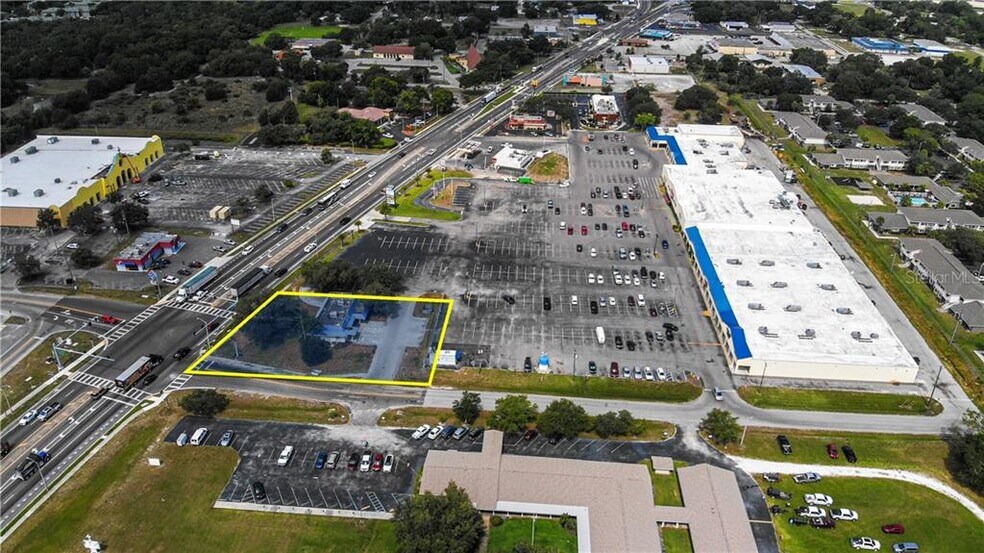 More Photos Of 1409 E Oak St, Arcadia Storefront Retail Office For Sale