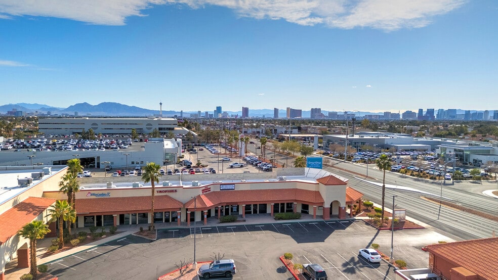More Photos Of 6320-6388 W Sahara Ave, Las Vegas Freestanding For Lease