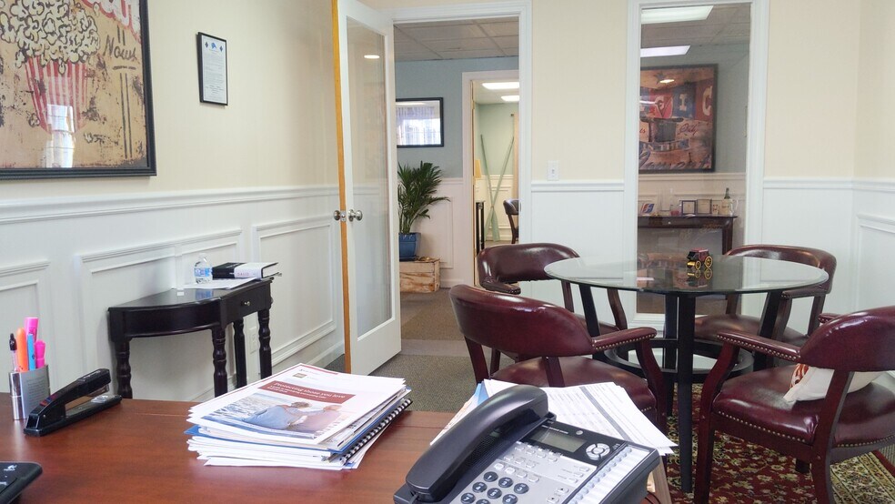 More Photos Of 149 Durham Rd, Madison Coworking Space