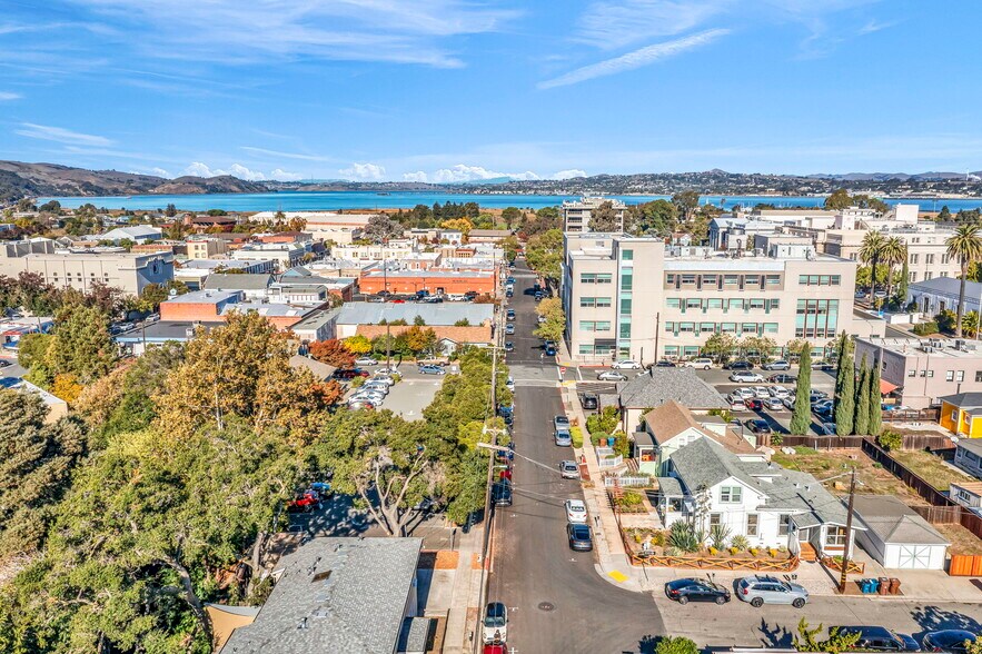 More Photos Of 937 Las Juntas St, Martinez Apartments For Sale