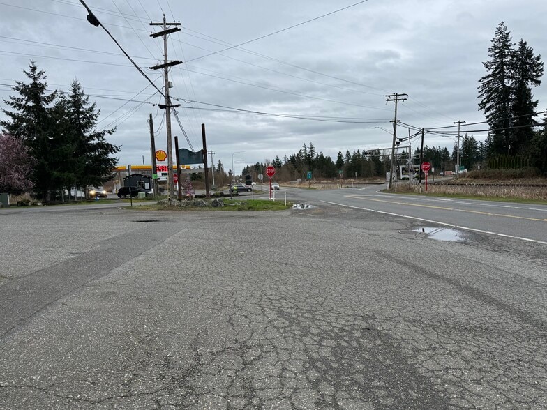 More Photos Of 2390 Peace Portal Dr, Blaine Office For Lease