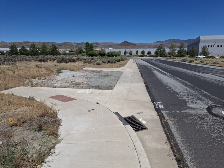 More Photos Of 205 Distribution dr, Sparks Land For Sale