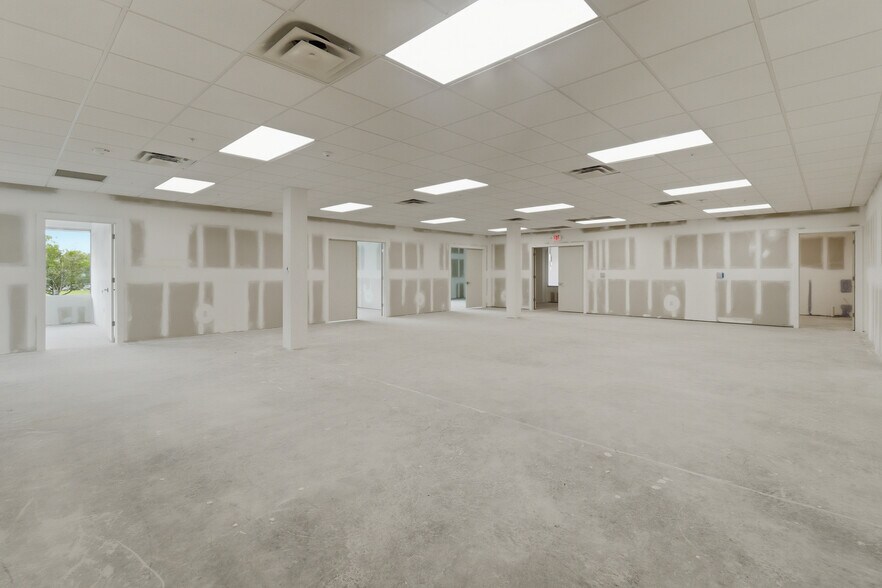 More Photos Of 3416 W Lake Mary Blvd, Lake Mary Medical For Lease