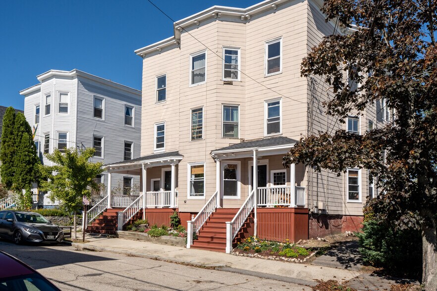 More Photos Of 59 Saint Lawrence St, Portland Apartments For Sale