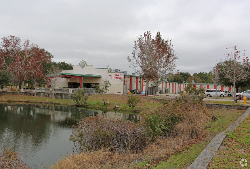 Primary Photo Of 5405 W Irlo Bronson Memorial Hwy, Kissimmee General Retail For Lease