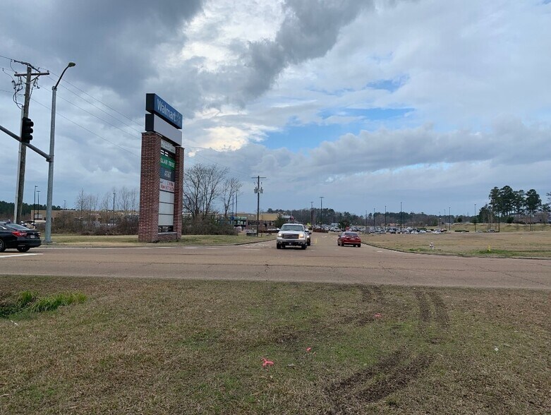 More Photos Of 5820 Terry Rd, Byram Land For Sale
