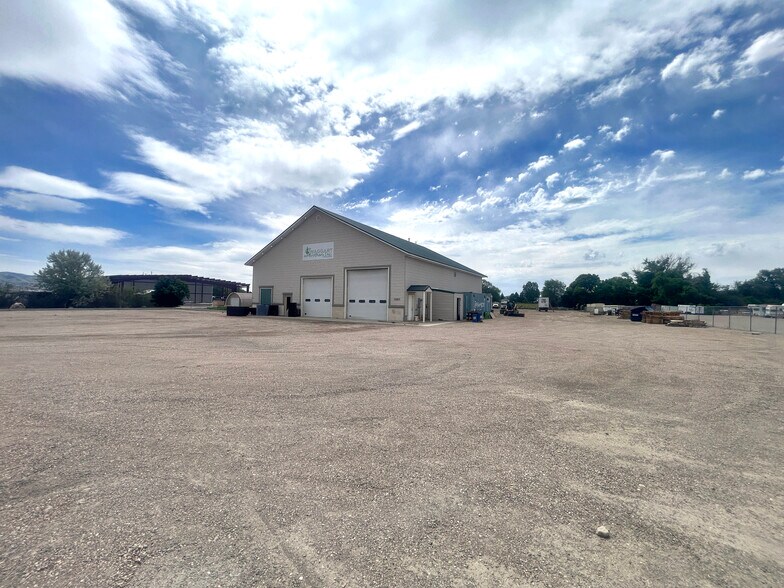 More Photos Of 13207 N Dekay Rd, Pocatello Warehouse For Sale