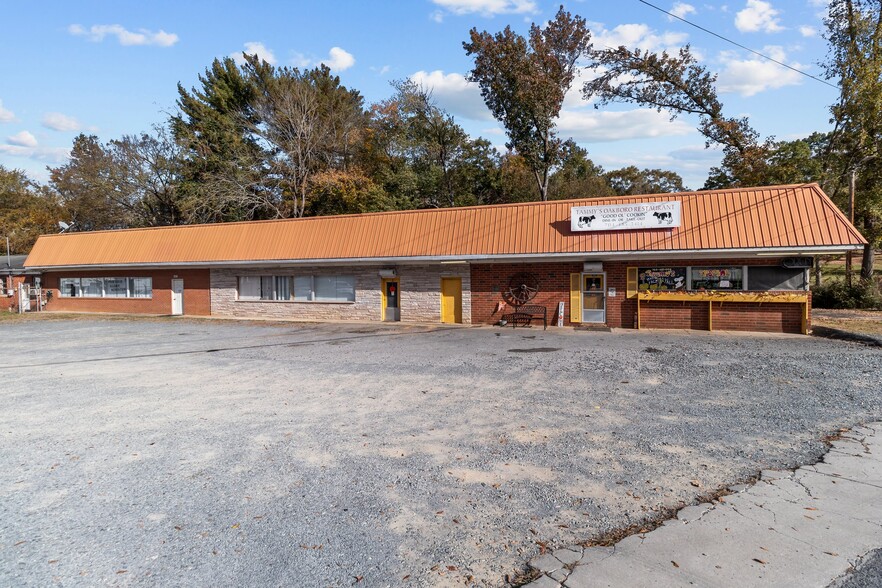 Primary Photo Of 1128 N Main St, Oakboro Restaurant For Sale