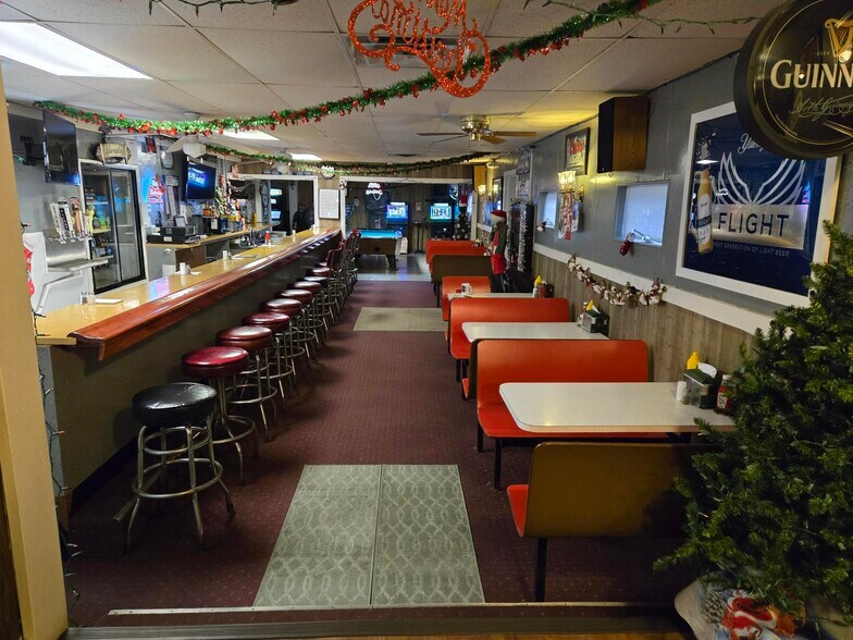 More Photos Of 1390 Broadway Rd, Milton Restaurant For Sale