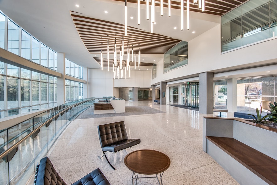 More Photos Of 2400 N Glenville Dr, Richardson Office For Lease