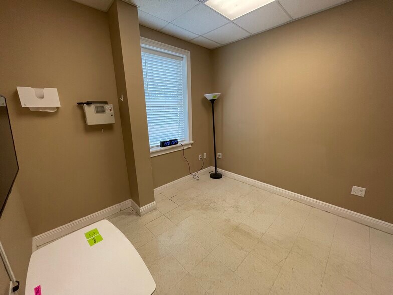 More Photos Of 757 CR 466 #100, Lady Lake Office For Sale