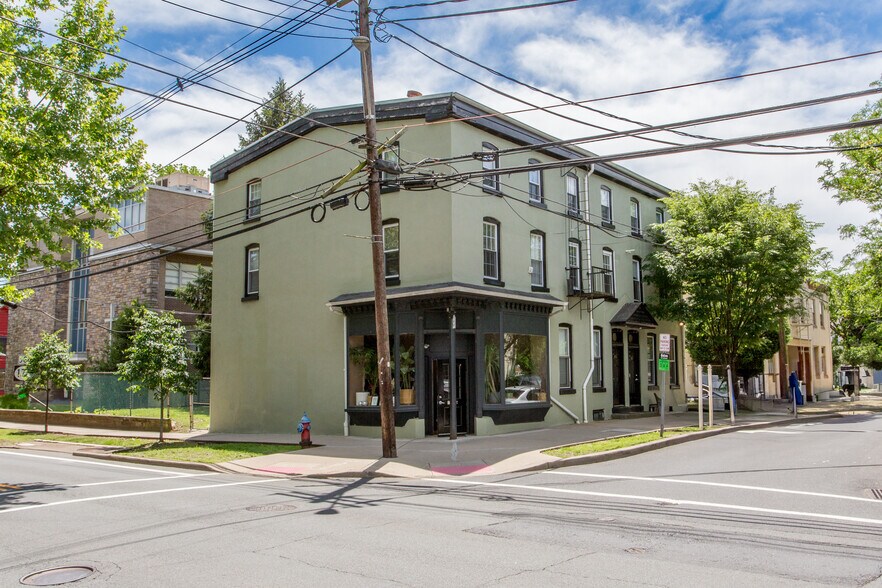 Primary Photo Of 41 Church St, Lambertville Apartments For Sale