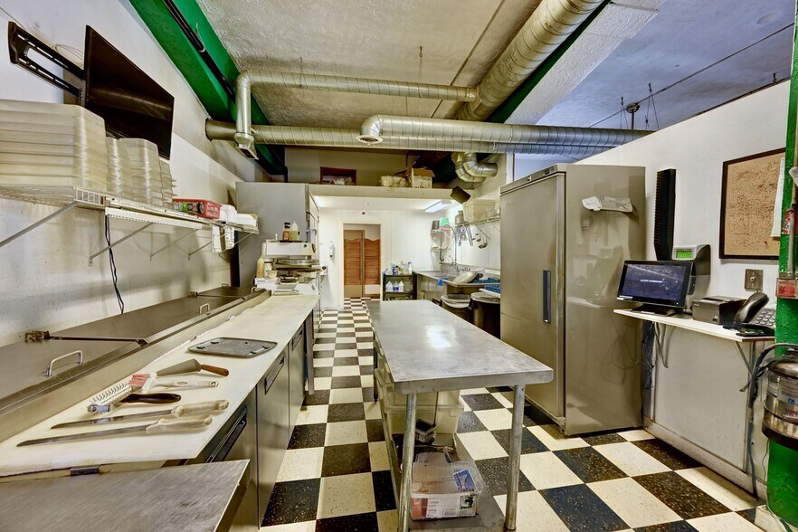 More Photos Of 10714 Main St, Mantua Storefront Retail Residential For Sale