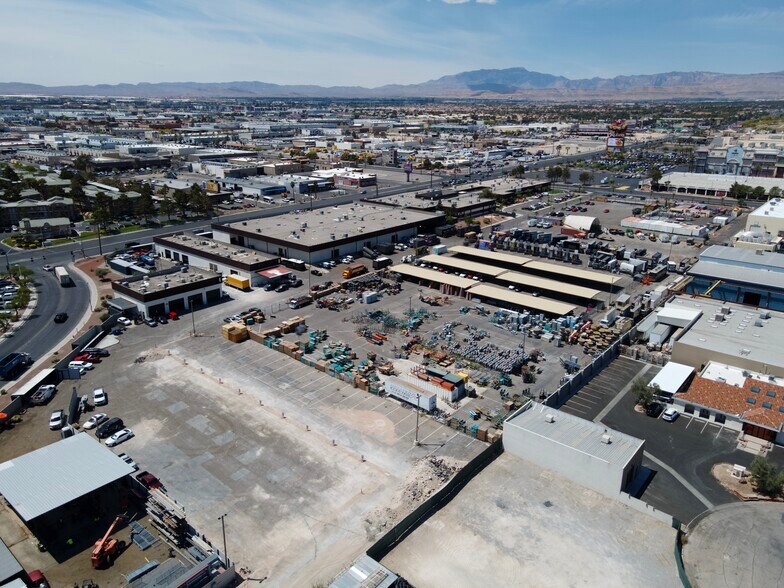 More Photos Of 4300 W Tropicana Ave, Las Vegas Land For Lease