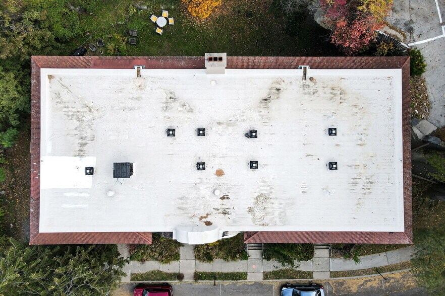 More Photos Of 1 Riverside Dr, Sleepy Hollow Village Apartments For Sale