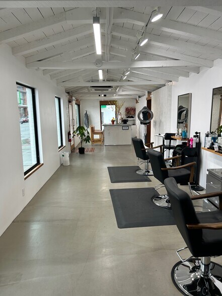 More Photos Of 327 S San Gabriel Blvd, San Gabriel General Retail For Sale