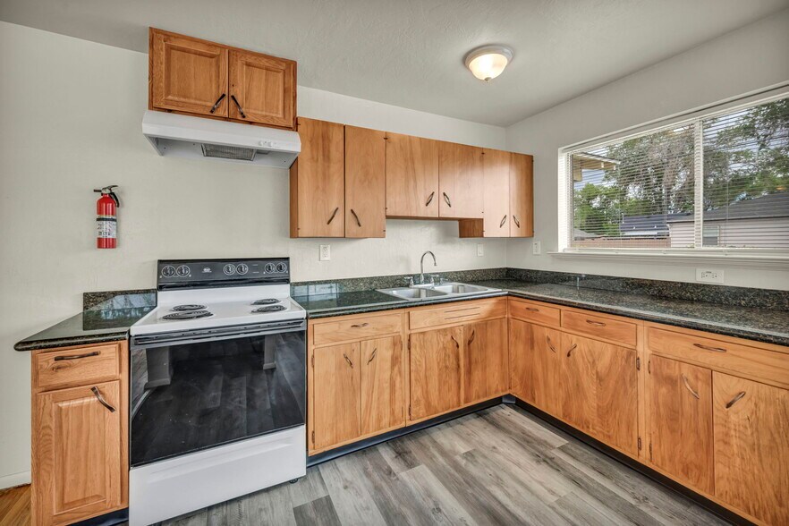 More Photos Of 908 12th St, Sparks Apartments For Sale