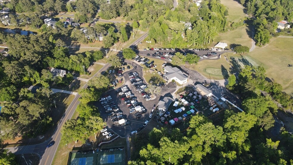 More Photos Of 2368 Country Club Dr, Hampstead Golf Course Driving Range For Sale