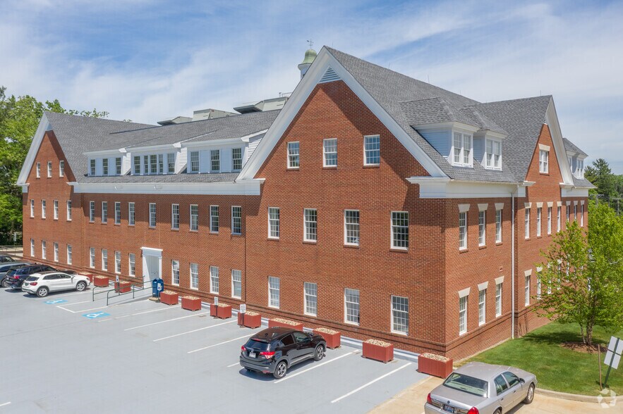 More Photos Of 3550 Lander Rd, Pepper Pike Office For Lease