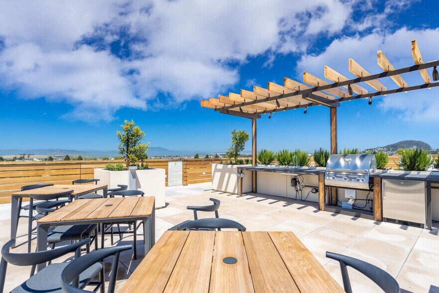 More Photos Of 1500-1510 San Pablo Ave, Berkeley Apartments For Lease