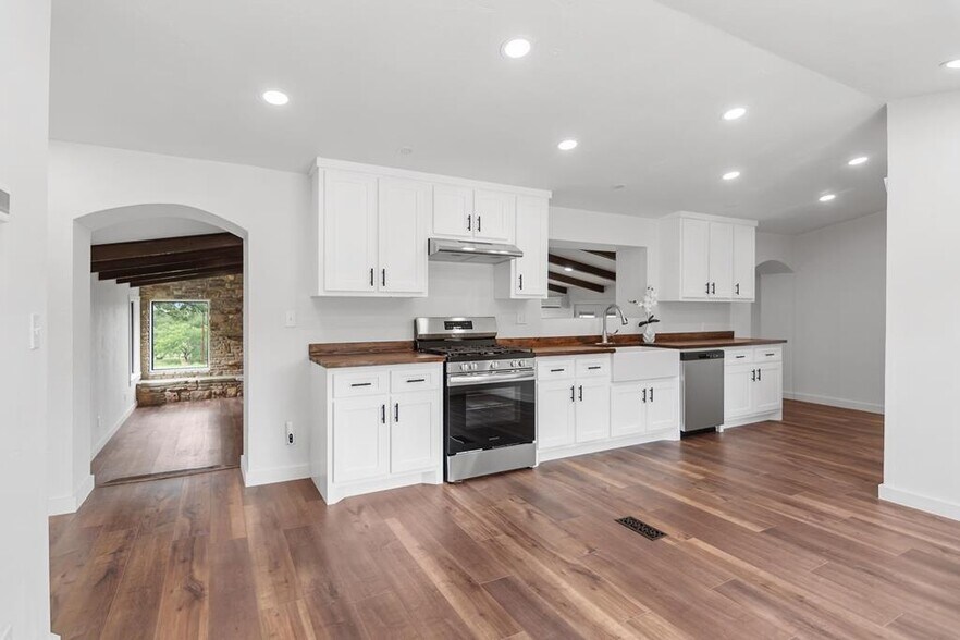 Primary Photo Of 1351 Ranch 386 rd, Mason Land For Sale