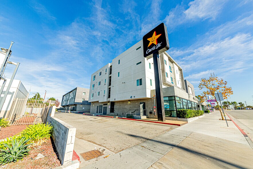 More Photos Of 11224 S Western Ave, Los Angeles Freestanding For Sale