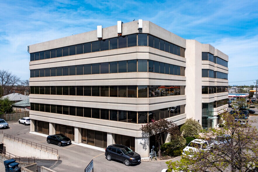 More Photos Of 620 WILSON Ave, Toronto Office For Lease