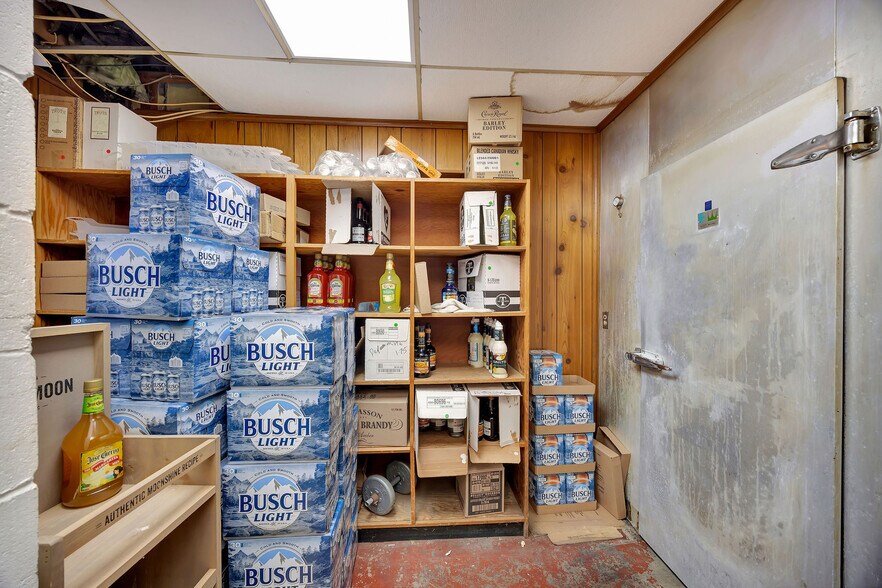 More Photos Of 100 S Brookville Pike, West College Corner Freestanding For Sale