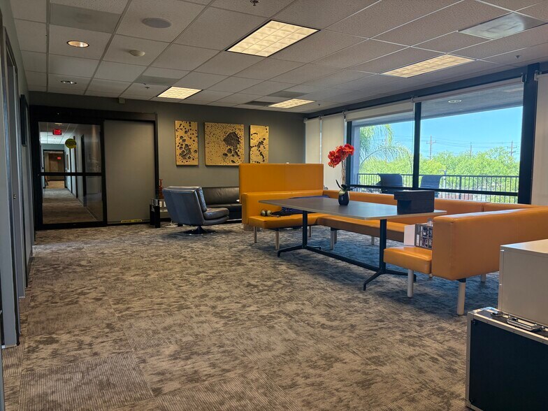 More Photos Of 2210 E Fort Lowell Rd, Tucson Loft Creative Space For Lease