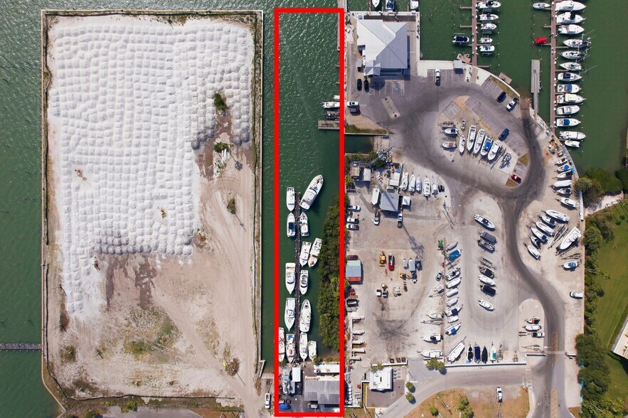 Primary Photo Of 545 150th Ave, Madeira Beach Marina For Sale
