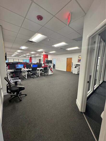 More Photos Of 1451 W Cypress Creek Rd, Fort Lauderdale Office For Lease
