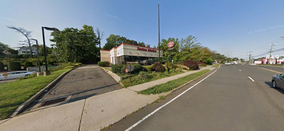 More Photos Of 755 E Main St, Meriden Fast Food For Sale