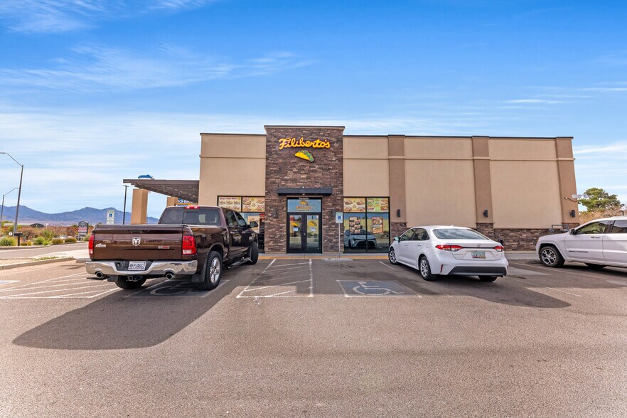 More Photos Of 3701 N Stockton Hill Rd, Kingman Fast Food For Sale