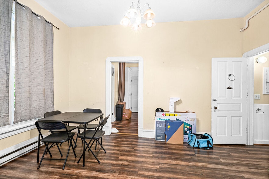 More Photos Of 1426-1428 E 1st St, Duluth Apartments For Sale