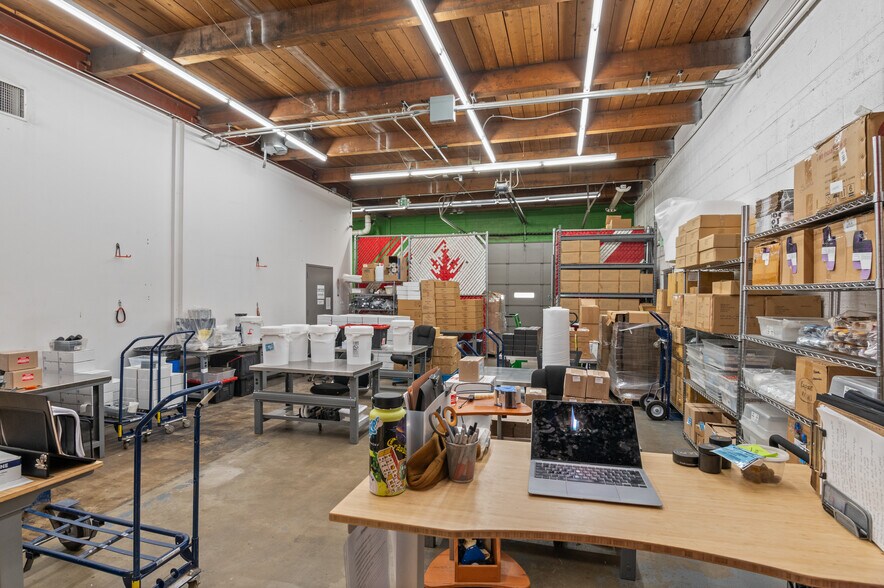 More Photos Of 225 Mariposa St, Denver Manufacturing For Lease