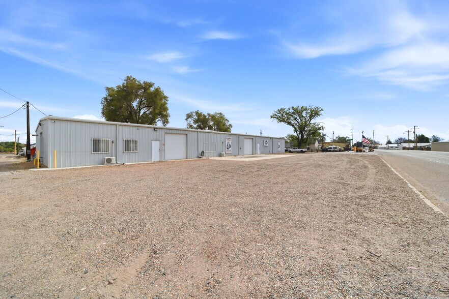More Photos Of 114 5th St, Fowler Industrial For Lease