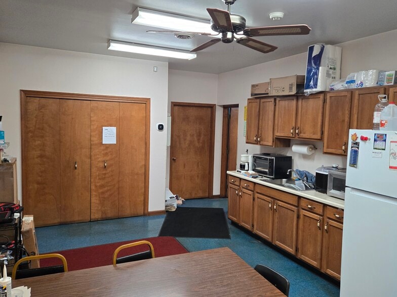 More Photos Of 2671 Seneca St, West Seneca Auto Repair For Sale