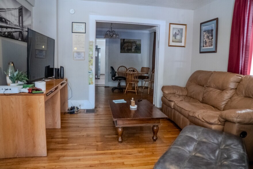 More Photos Of ,  Unknown For Sale