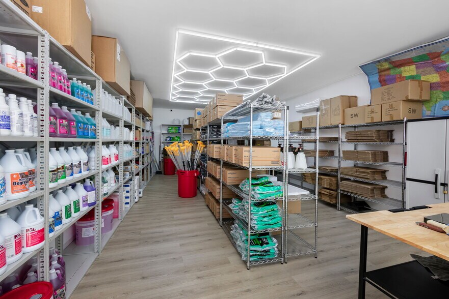 More Photos Of 613-617 Summer St, Lynn Storefront For Sale